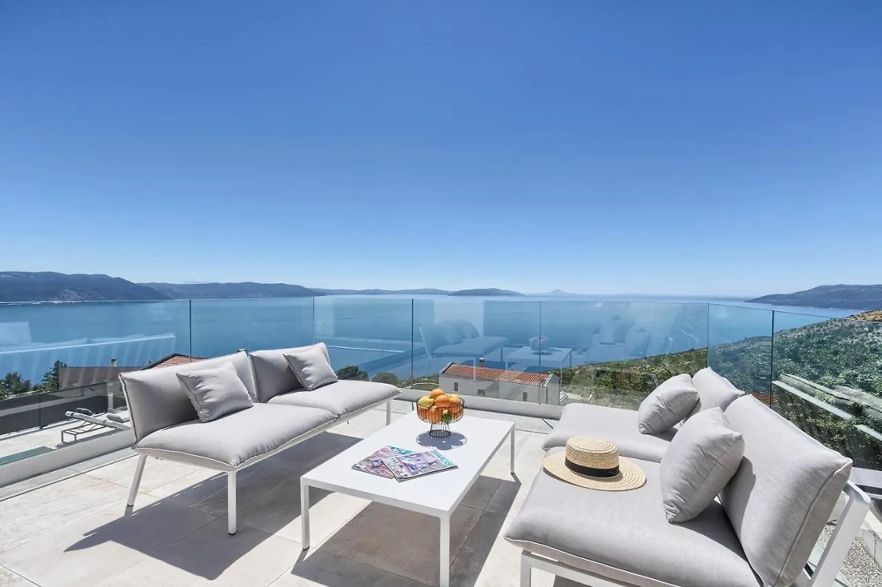 Villa Ultima With Sea View, Private Pool, Jacuzzi, Gym And Sauna Vicani